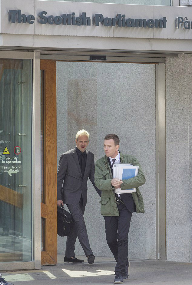 Trainspotting-2-por-Katielee-Arrowsmith-05