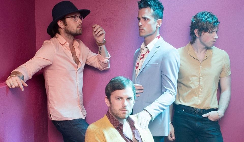 Kings Of Leon regresan con todo — Rock&Pop