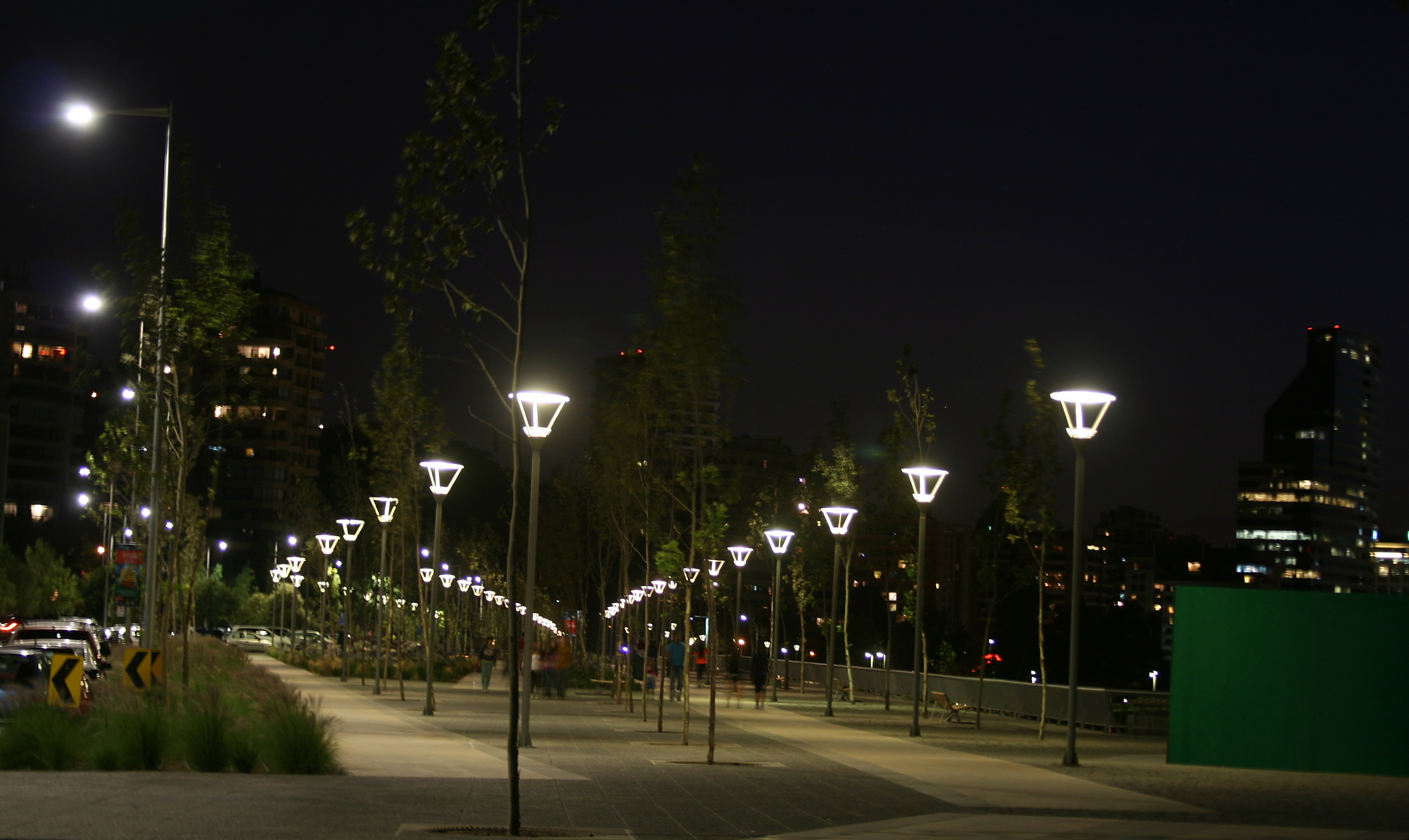 Iluminación inteligente: Tecnología LED y programada para las calles y