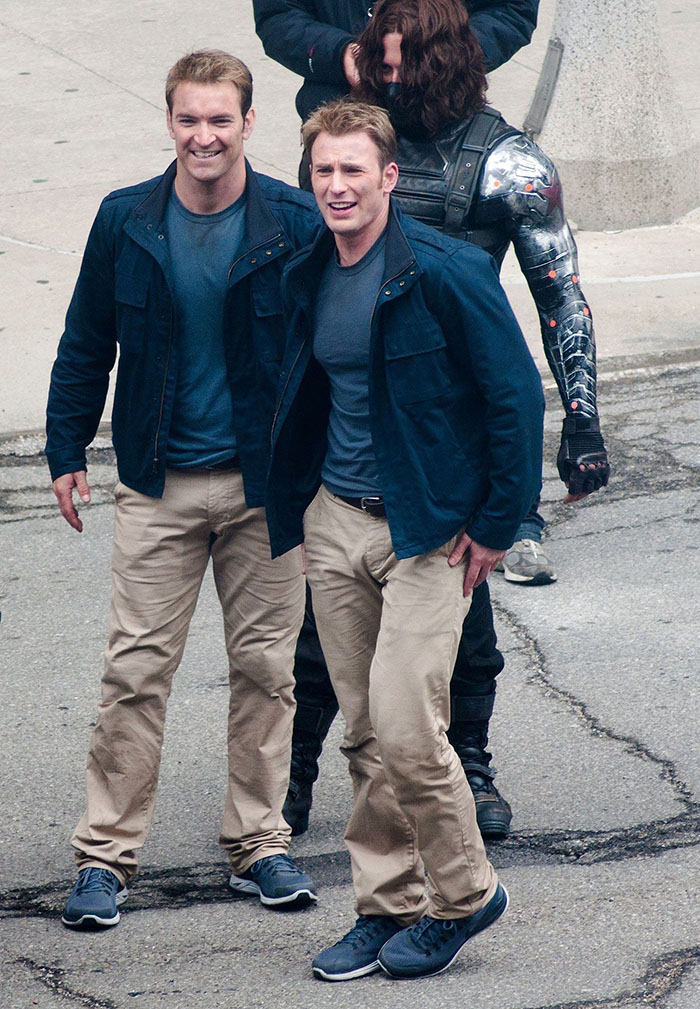 Avengers Dobles Chris Evans (Capitán América) y Sam Hargrave