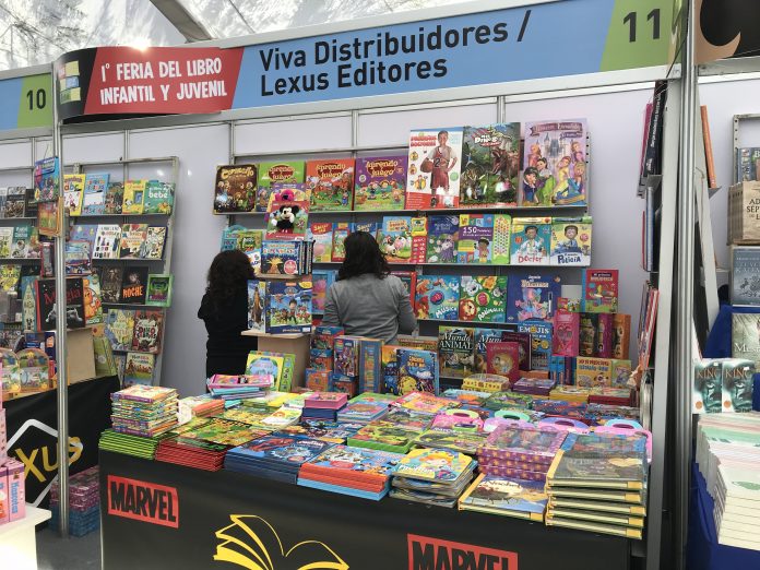 FOTO-FERIA-LIBRO-INFANTIL-696x522