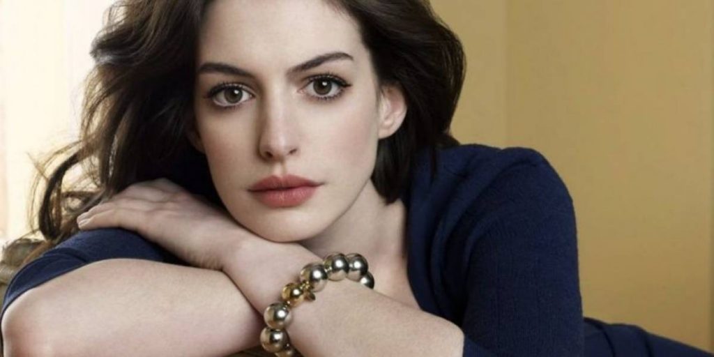Anne Hathaway