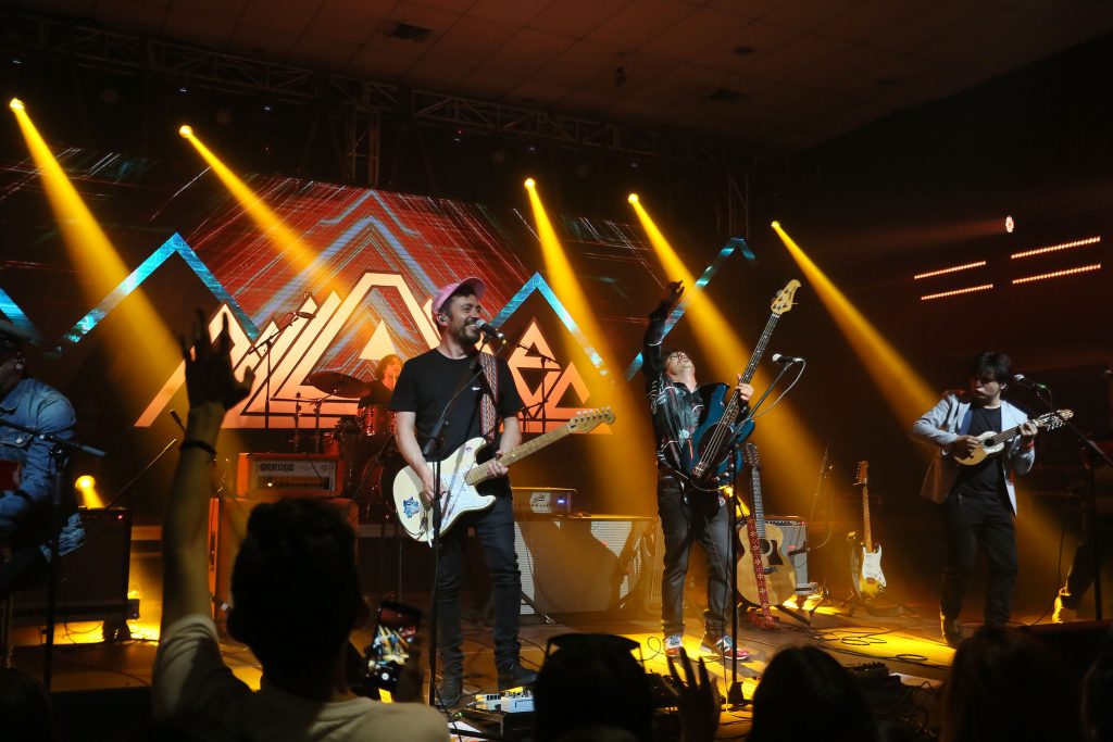 Pulsar 2018 fotos by Erick Bustamante