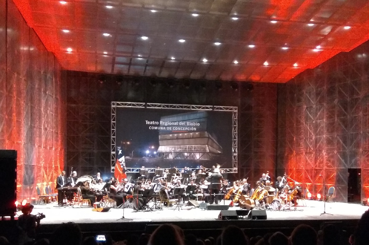 teatro regional biobio premio