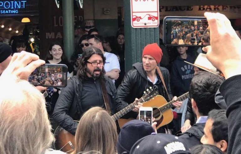 dave grohl show sorpresa the beatles