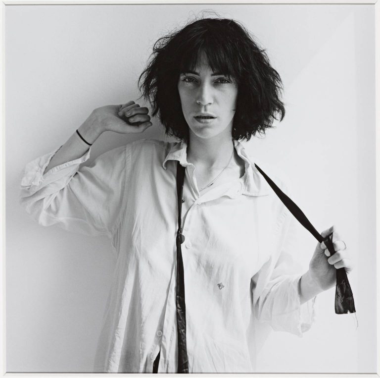 Patti Smith 1975 by Robert Mapplethorpe 1946-1989