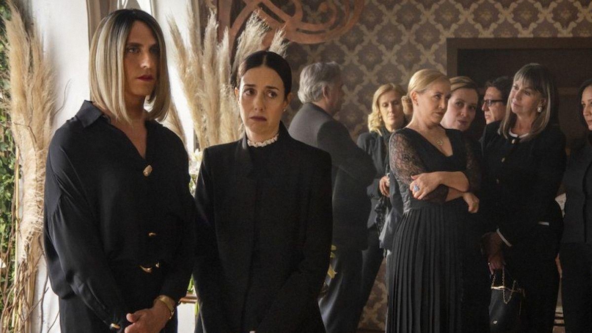 la casa de las flores trailer