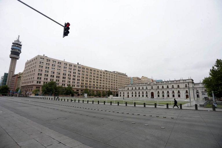 toque de queda domingo