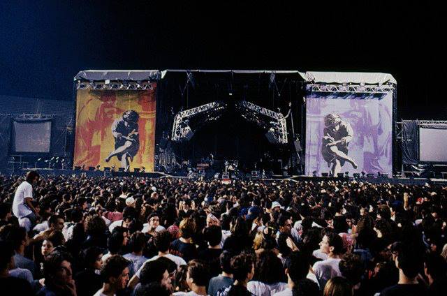 Concierto de Guns N Roses en el Estadio Nacional 1992.