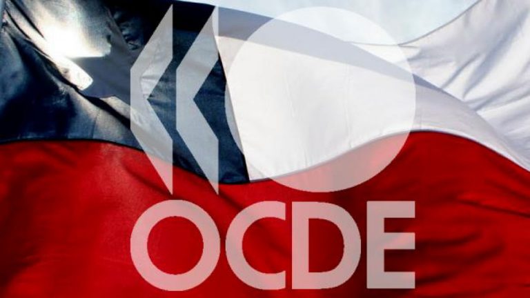 OCDE redujo la proyección de crecimiento de Chile a un 2,2%