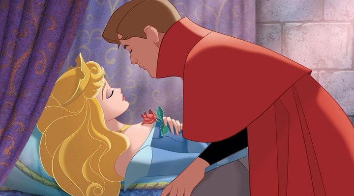 Hombre edita La Bella Durmiente para pedirle matrimonio a su novia