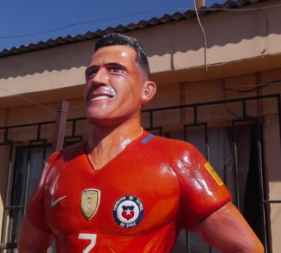 1482194706-estatua2-400x360.jpg