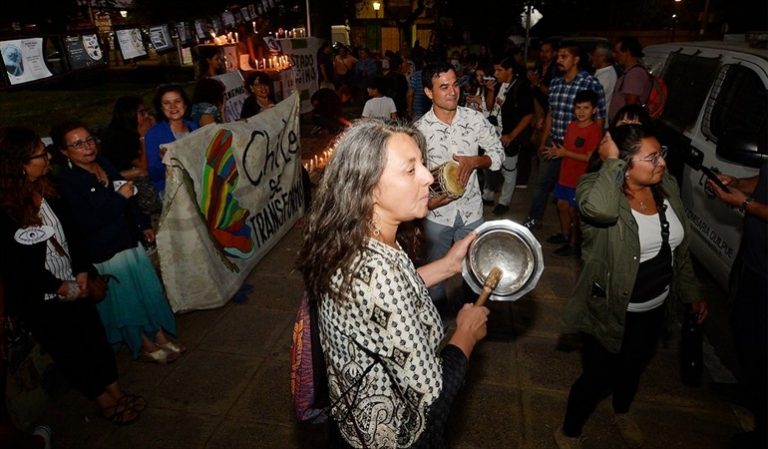 Manifestaciones por estallido social marcan el inicio del Festival de Olmué