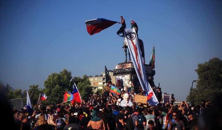 Chile posee una de las democracias más plenas del mundo según estudio