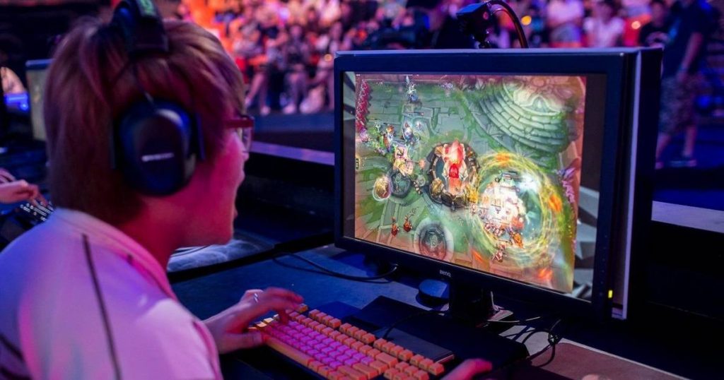 League of legends Coronavirus