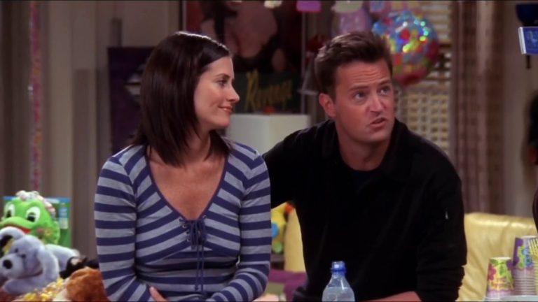 Friends: Es el año 2020 y Emma responde a broma de Chandler