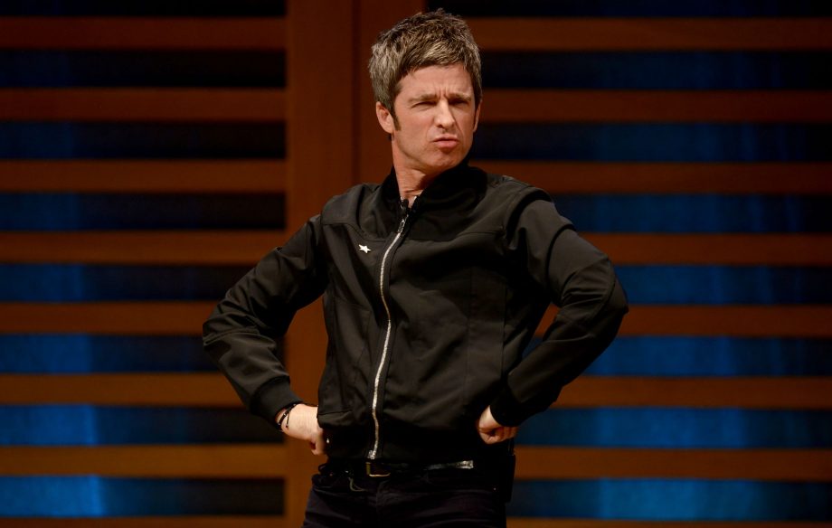 Noel Gallagher publica nuevo single y video: 'Black Star Dancing'
