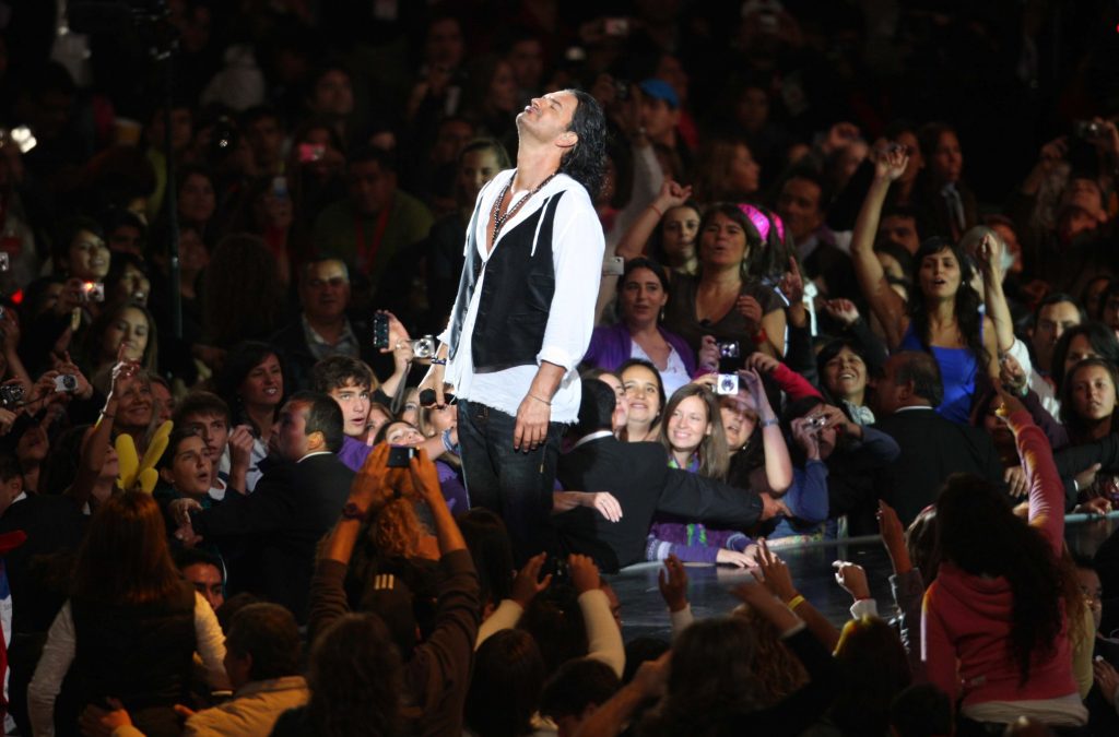 Arjona Terremoto viña 2010