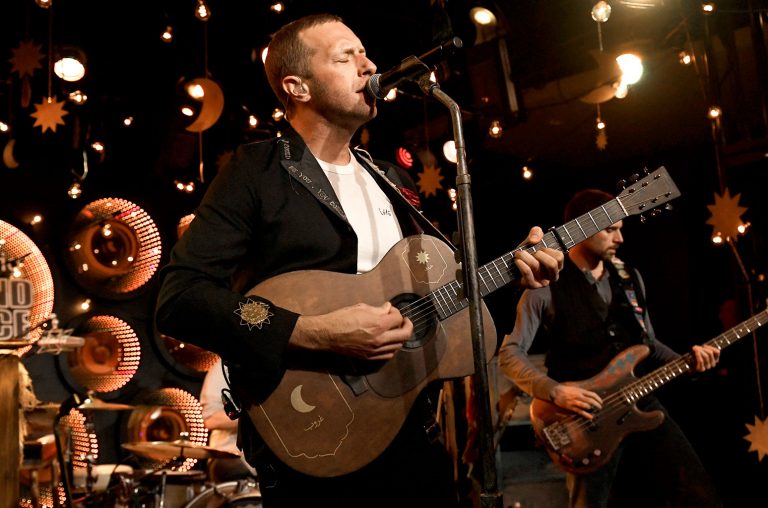 Coldplay lanza nuevo EP a meses de lanzar su último disco 'Everyday Life'