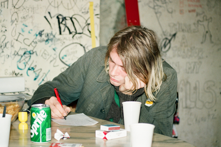 Kurt Cobain y la lista de sus 50 discos favoritos de todos los tiempos
