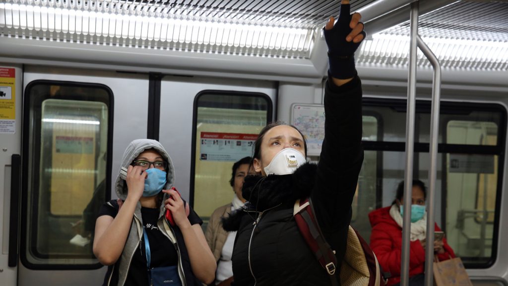 España tiene más de mil fallecidos por coronavirus