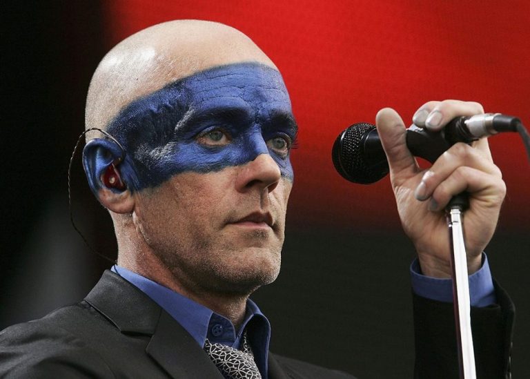 "No Time For Love Like Now": Michael Stipe de R.E.M sorprende con nuevo demo