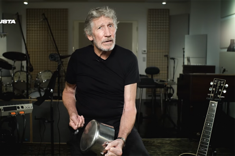 Roger Waters lanza cover oficial de "El derecho de vivir en paz"
