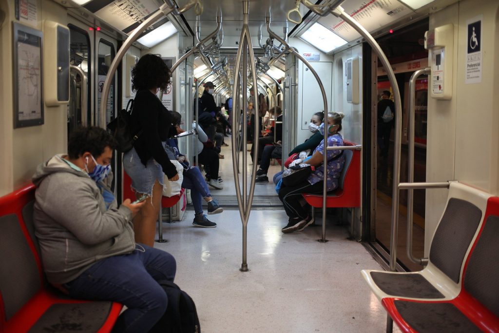 La multa por no usar mascarilla llega hasta $2.5 millones