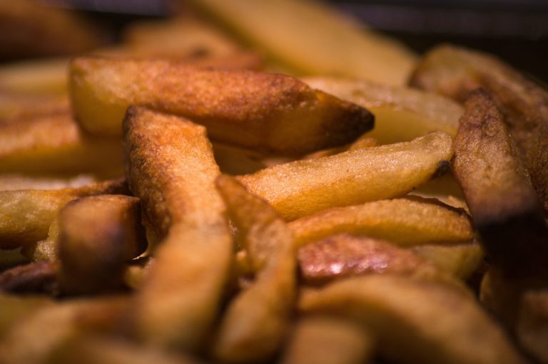 ¿Quieres comer papas fritas? en Bélgica están fomentando su consumo