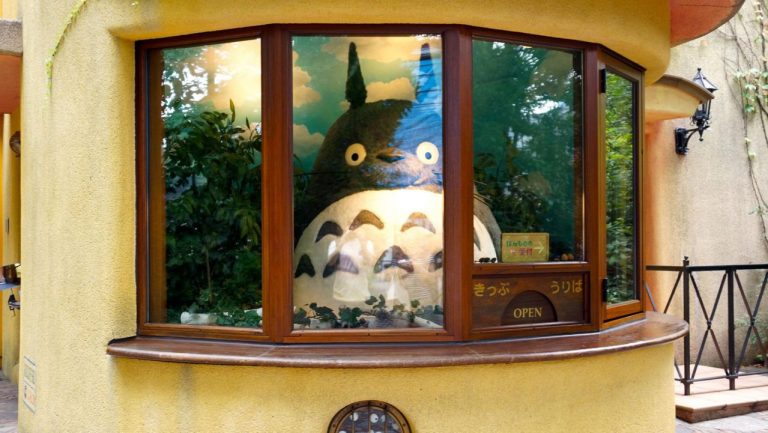 Así es el museo Ghibli donde están los personajes de Hayao Miyazaki
