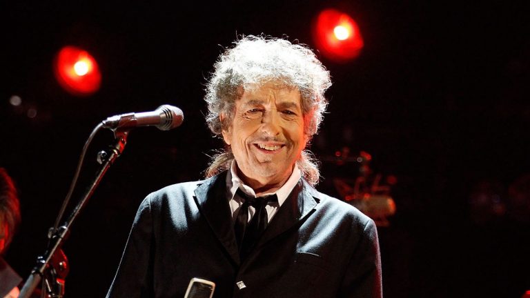 Bob Dylan anuncia nuevo disco y estrena nueva canción