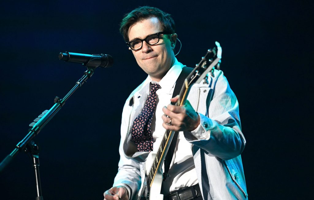 Rivers Cuomo hizo un cover de "Heart-Shaper Box"