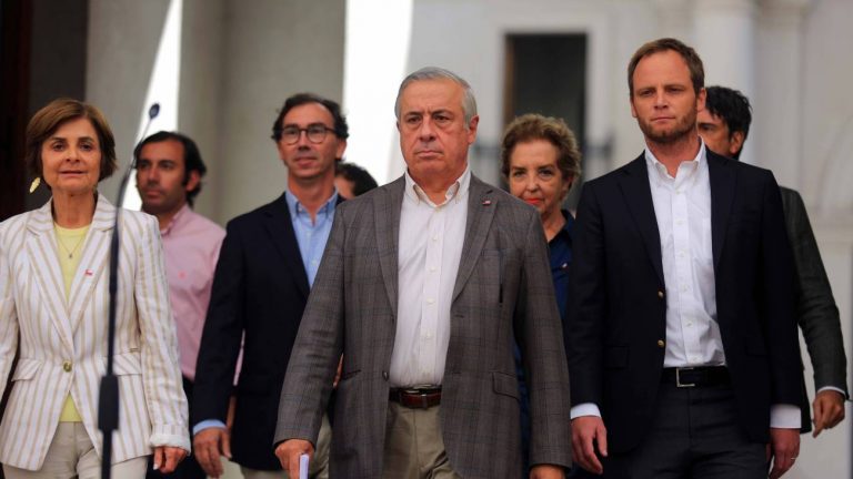 Cadem: un 69% está en desacuerdo con la "nueva normalidad"