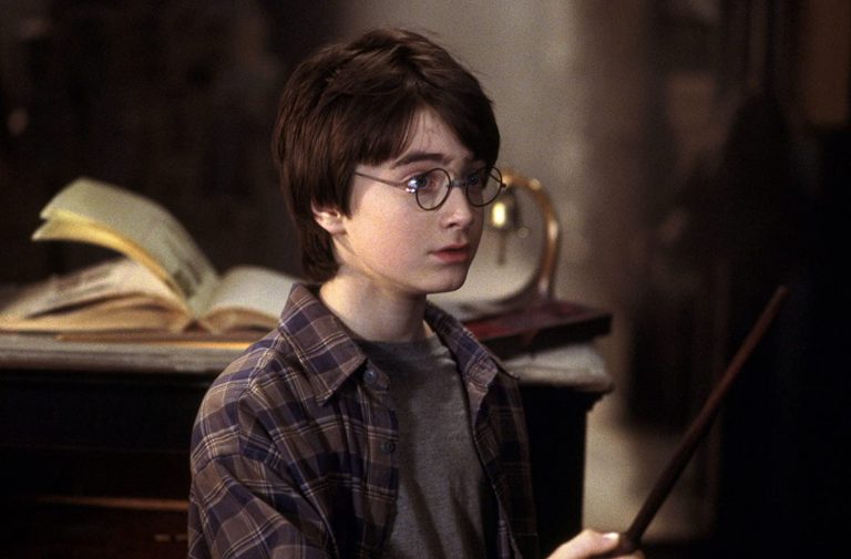 Harry Potter At Home: Daniel Radcliffe lee el primer capítulo de la saga