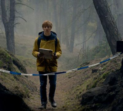 Tercera temporada de Dark llegará en un junio y ya tiene tráiler
