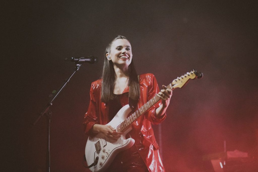 javiera mena festival