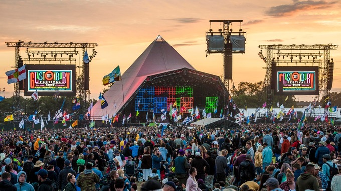 Festival Glastonbury lanza "guía virtual" para que vivas la experiencia