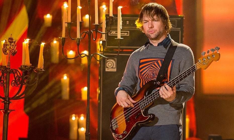 Mickey Madden maroon 5