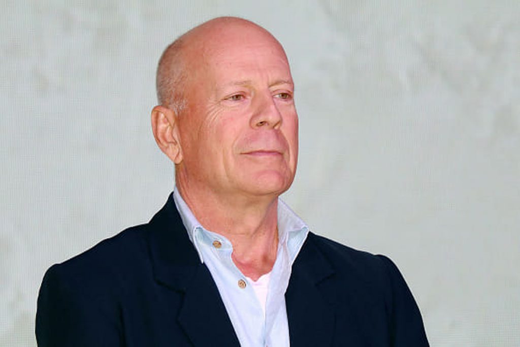 bruce willis mascarilla