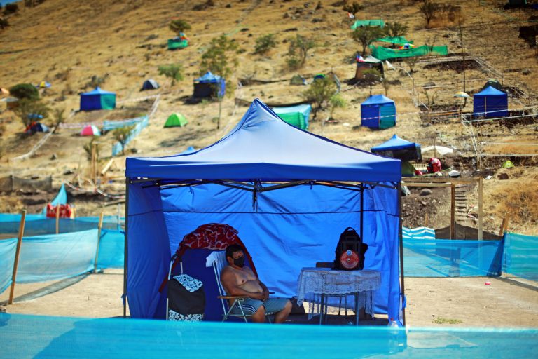 familias en campamento