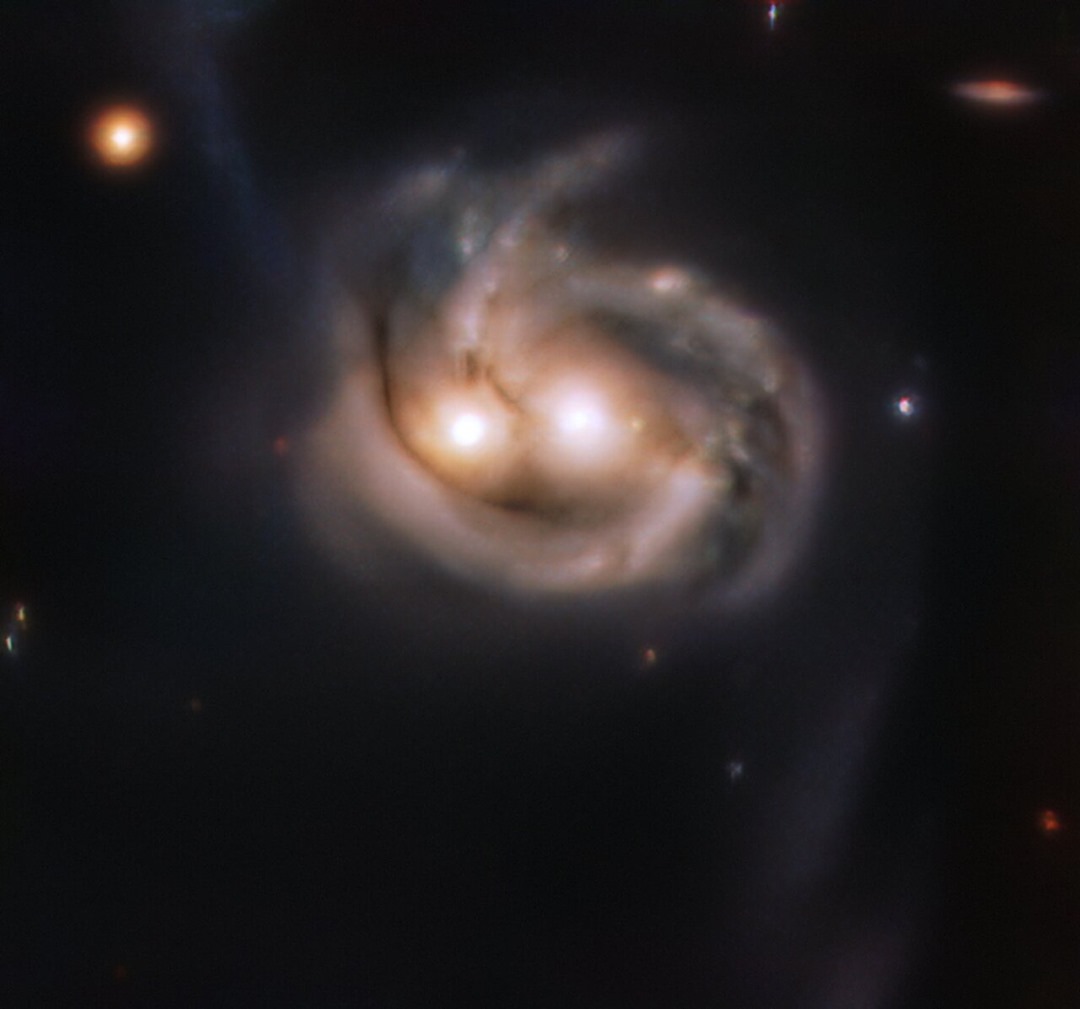 “Choque de las galaxias sonrientes”: el chileno que logró fotografiar