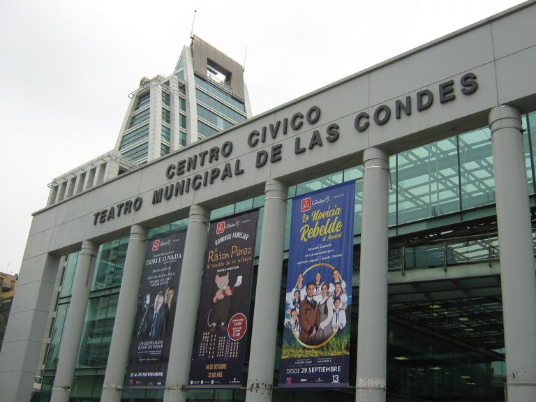 Teatro Municipal De Las Condes