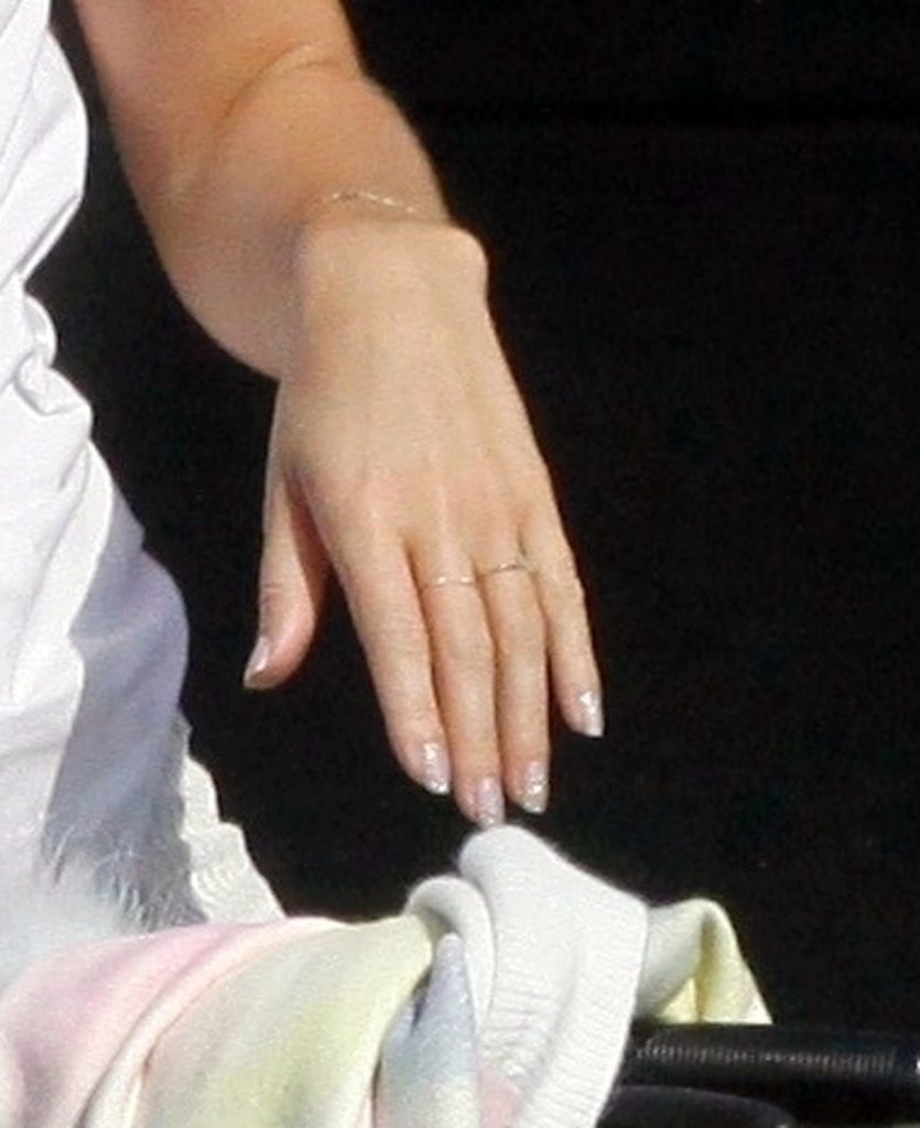 emma watson anillo ring Leo Robinton