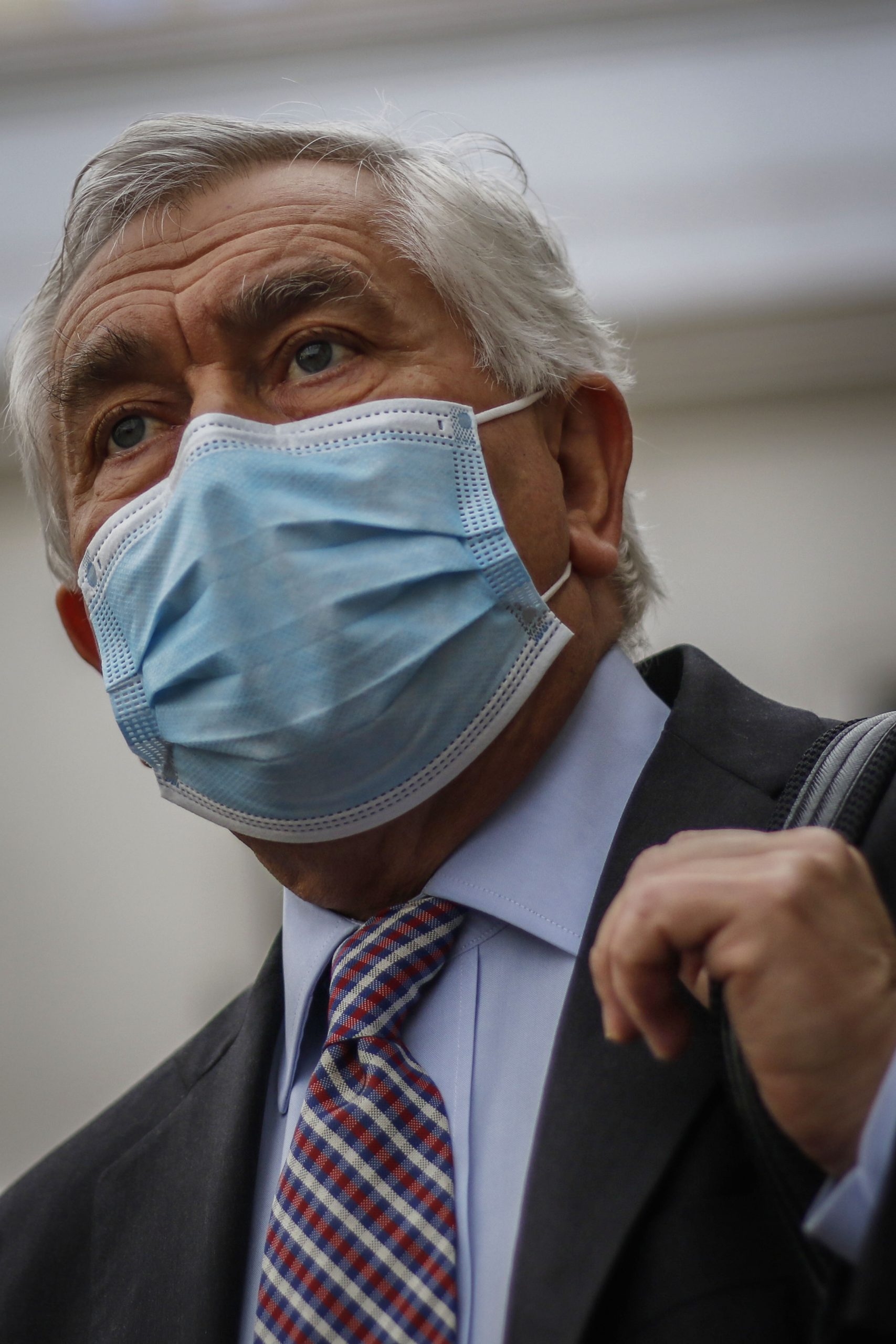 Ministro Enrique Paris. Fuente: Agencia Uno