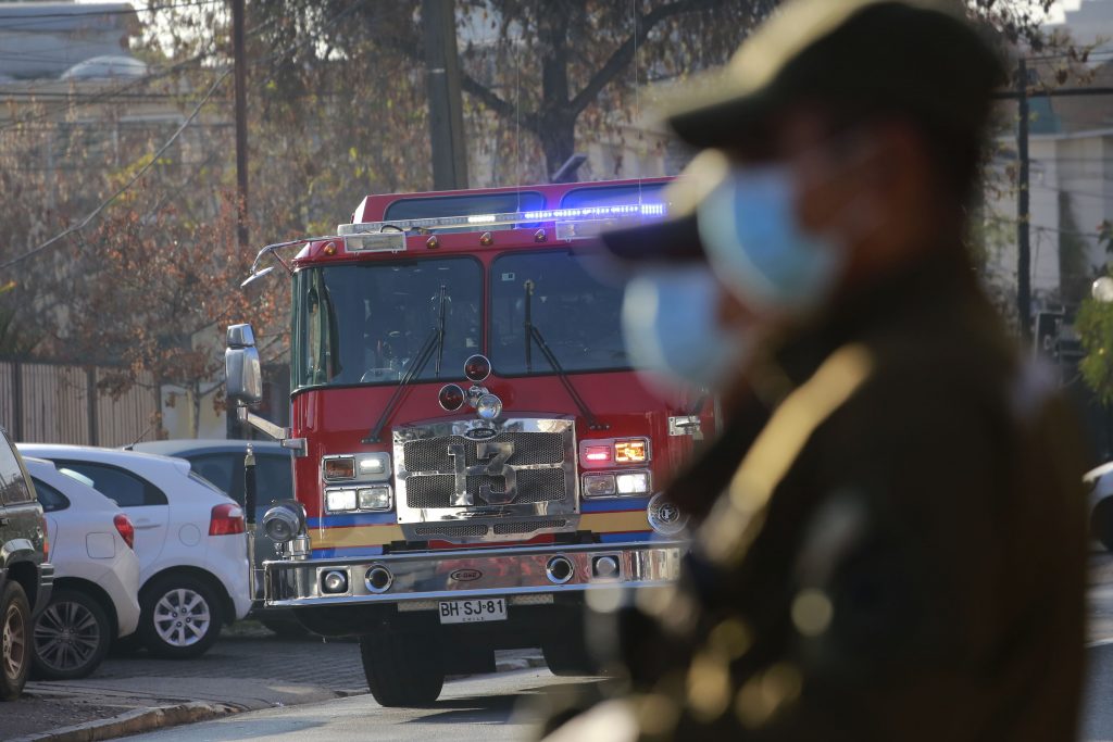 Incendio En Oficinas De La Escuela De Carabinero