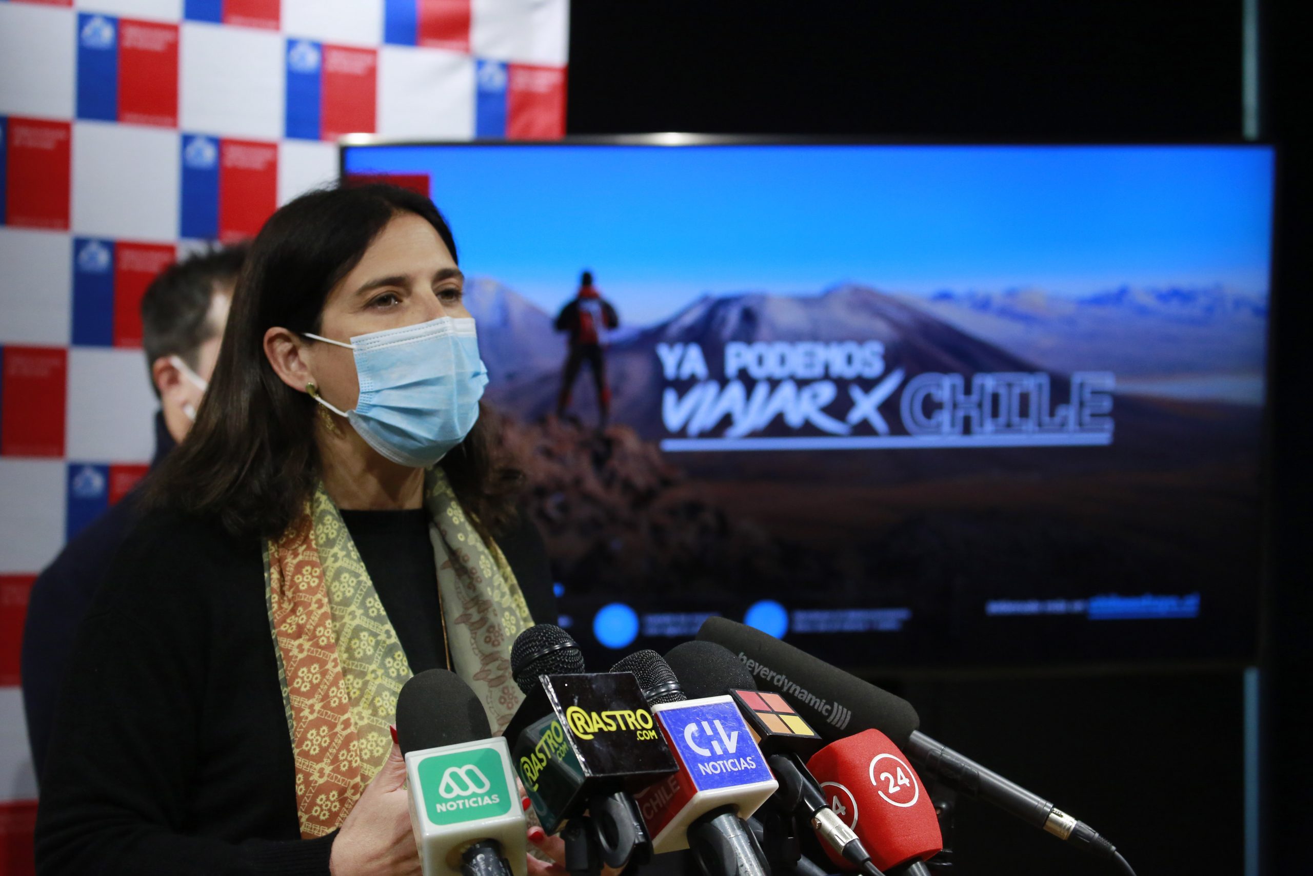 Presentan campaña "Ya podemos viajar por Chile"