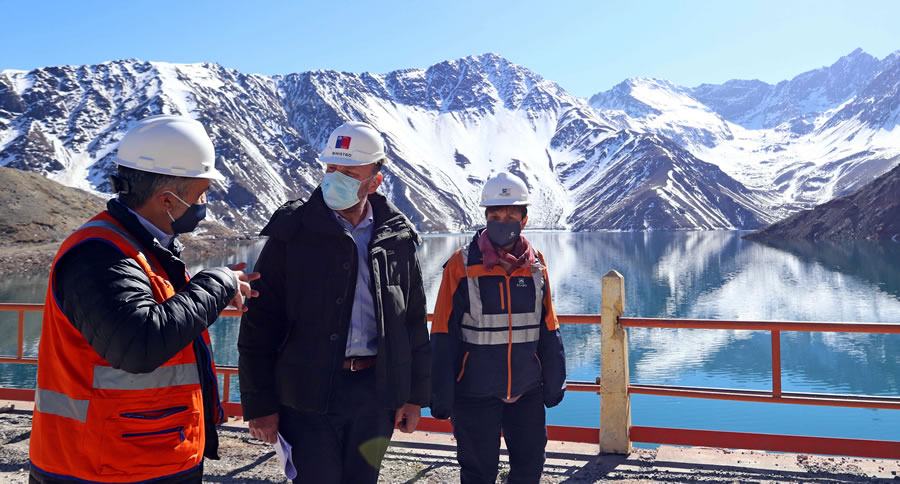 Moreno Visita Embalse El Yeso