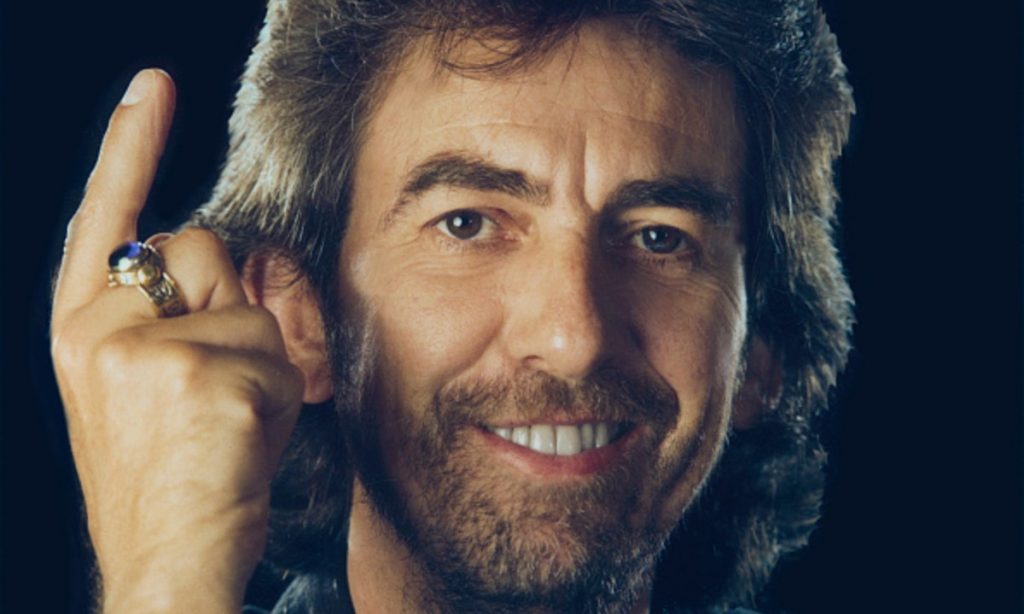 George Harrison estatua