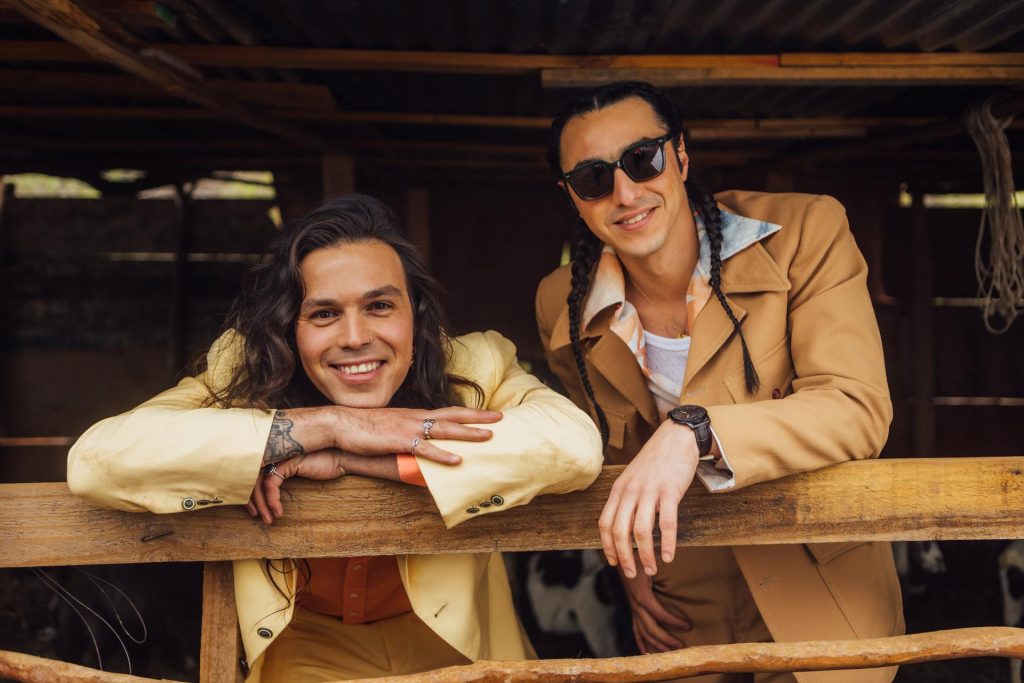 Plumas X Diego Araya Corvalán