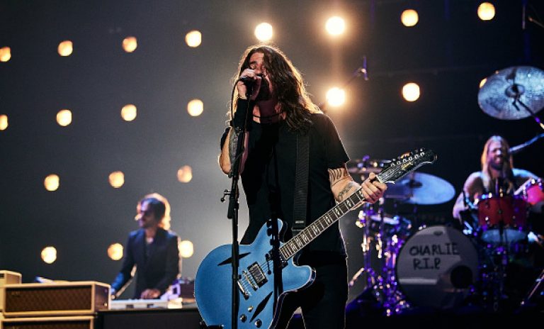 Foo Fighters corporeos